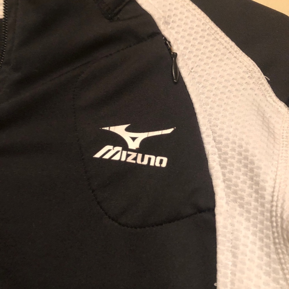 Mizuno Performance Jacket - Picture 2 of 3